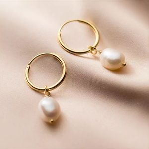 Freshwater Pearl Hoop Earrings 18K Gold Plated
